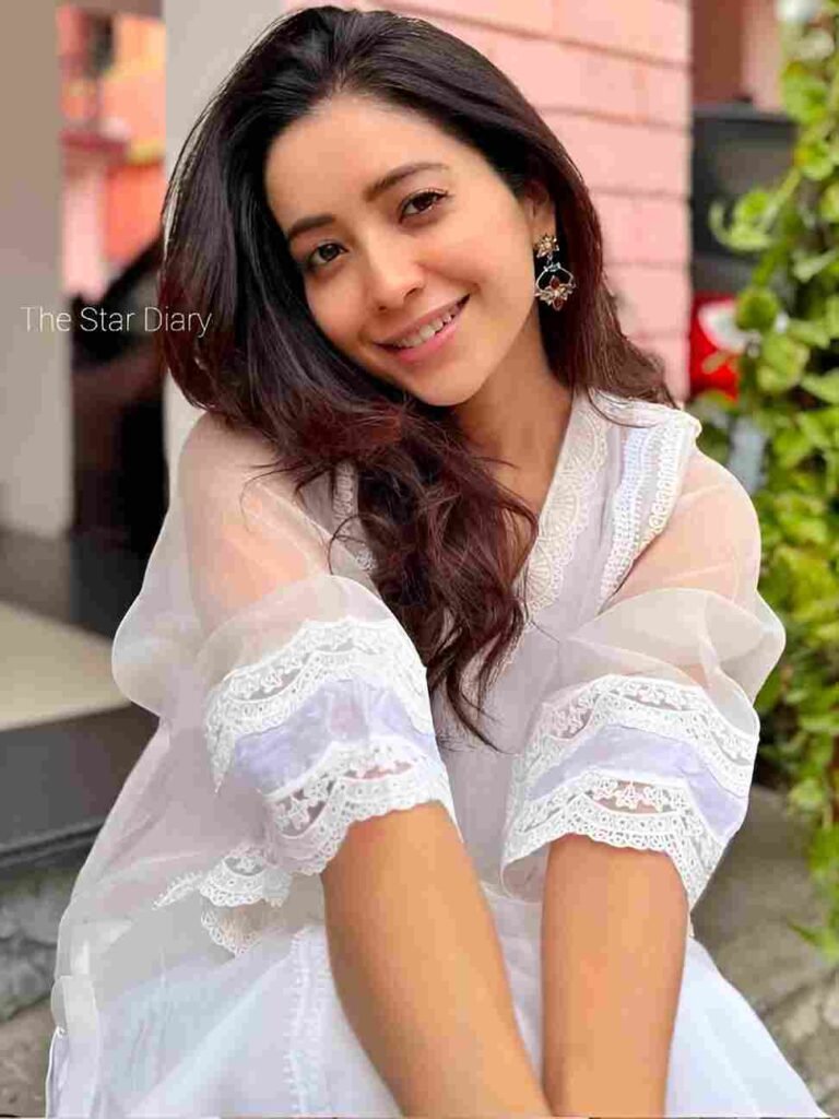 आशा नेगी का जीवन परिचय | Asha Negi Biography In Hindi